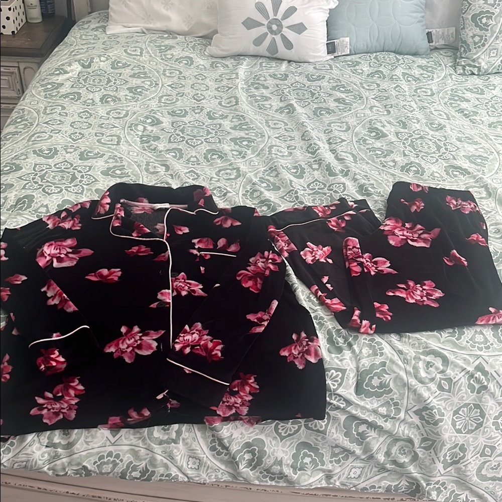 Floral Black and Pink Pajama Set